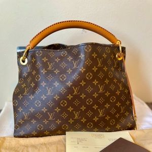Louis Vuitton Artsy MM Mono (old model)